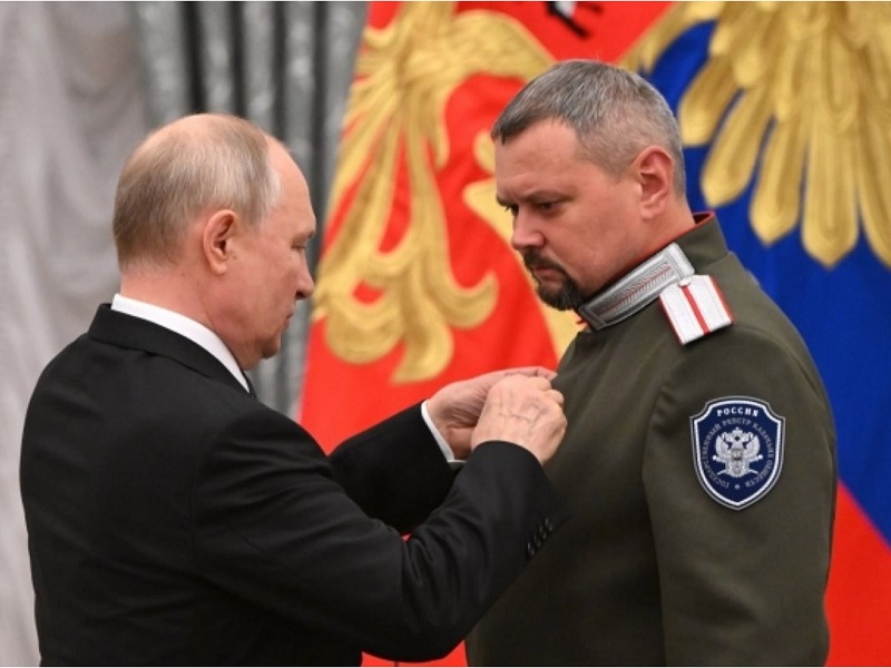 Беседа «Герои наших дней».